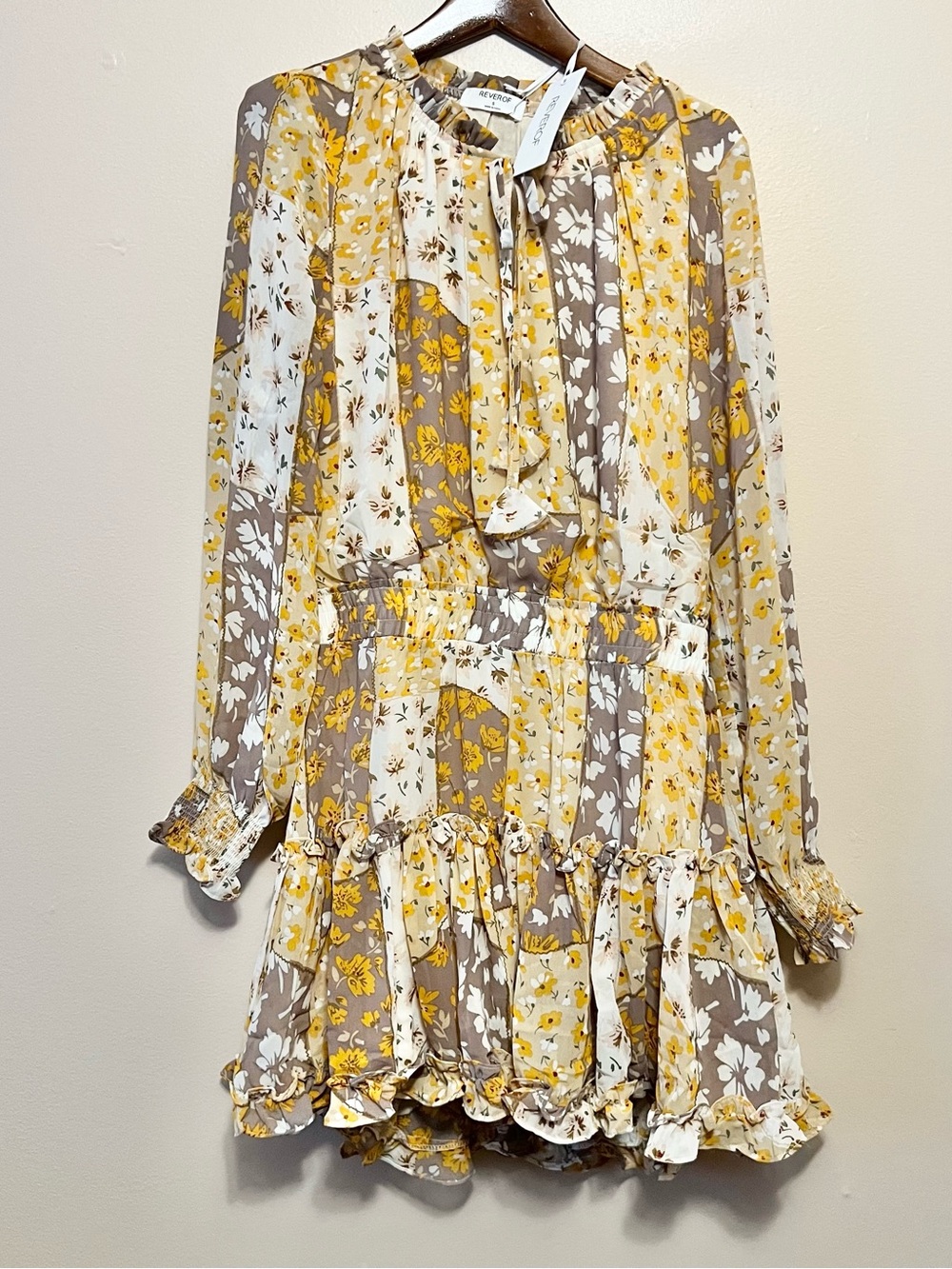 Renee C. Yellow Floral Long-Sleeve Tiered Dress